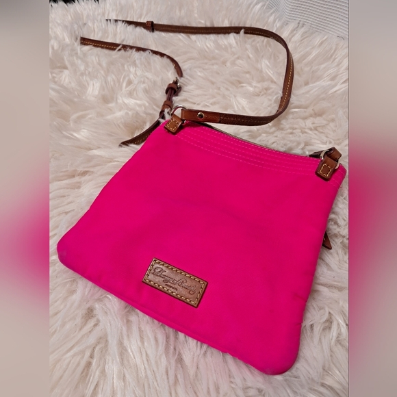 Dooney & Bourke Shoulder Bag 7.75W X 7.75L - Picture 1 of 3